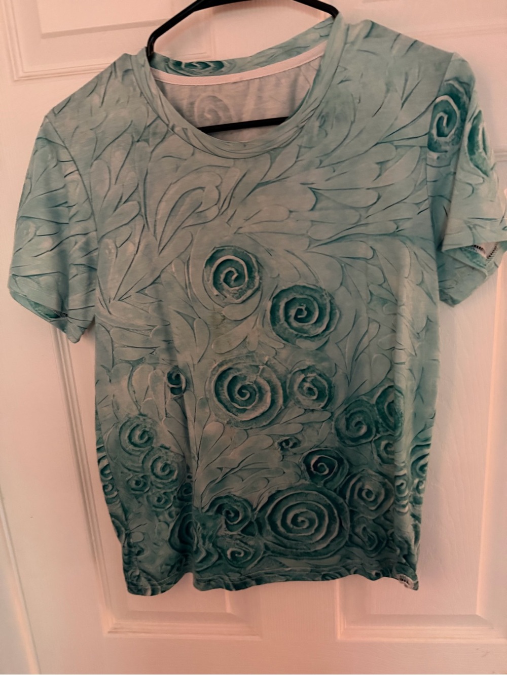 Women's Mint Green Short-Sleeve Floral Swirl Tee